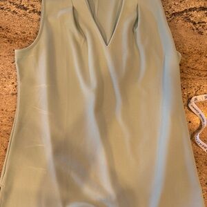 Mint Ann Taylor sleeveless top